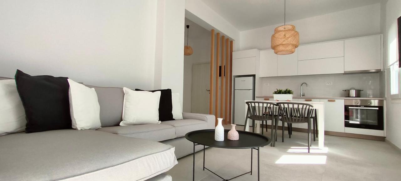 Kelly'S Urban Apartment Элунда Экстерьер фото