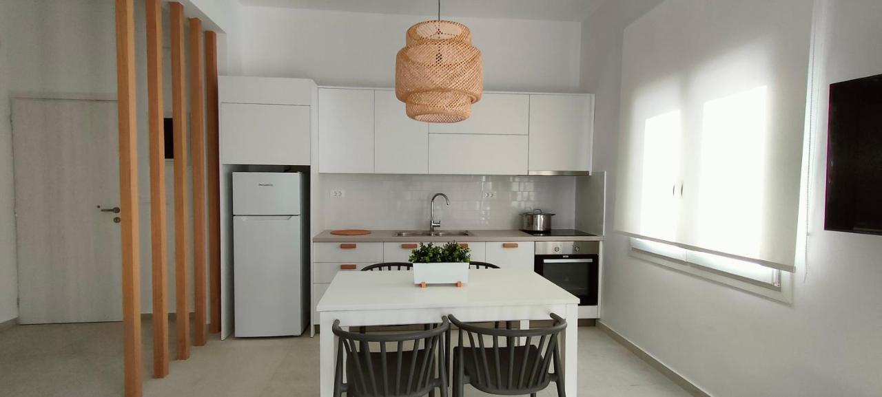 Kelly'S Urban Apartment Элунда Экстерьер фото