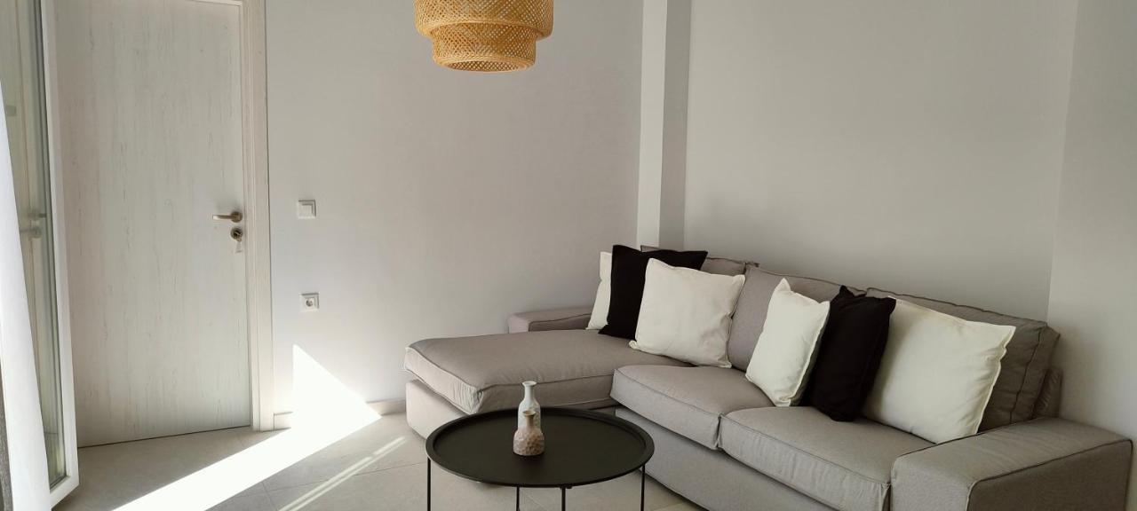 Kelly'S Urban Apartment Элунда Экстерьер фото